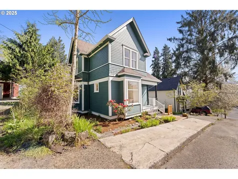 510 Duane Street Astoria OR 97103