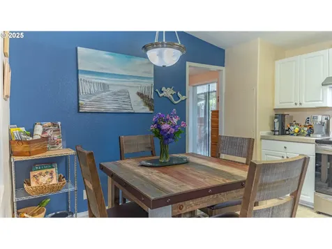 543 Puerto Vista Drive Coos Bay OR 97420