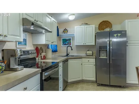 543 Puerto Vista Drive Coos Bay OR 97420