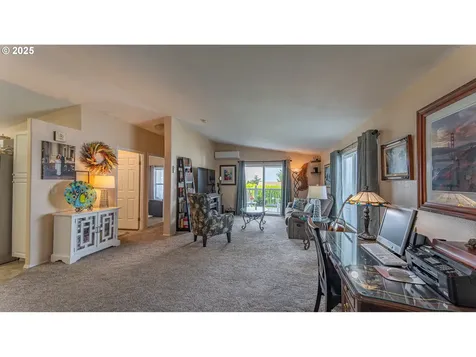 543 Puerto Vista Drive Coos Bay OR 97420