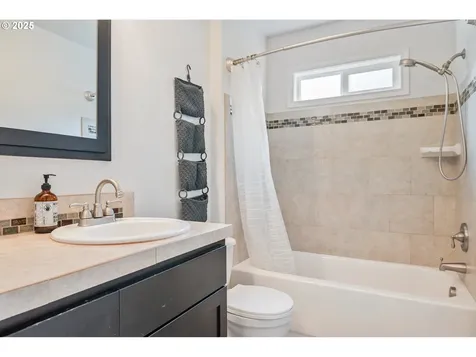 147 E Canyon View Drive Longview WA 98632