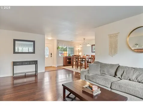 147 E Canyon View Drive Longview WA 98632