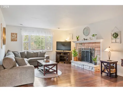 147 E Canyon View Drive Longview WA 98632