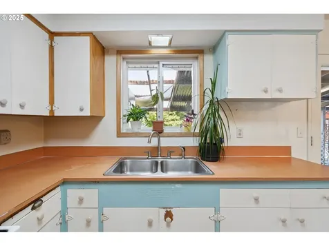 22303 SE Morrison Street Gresham OR 97030