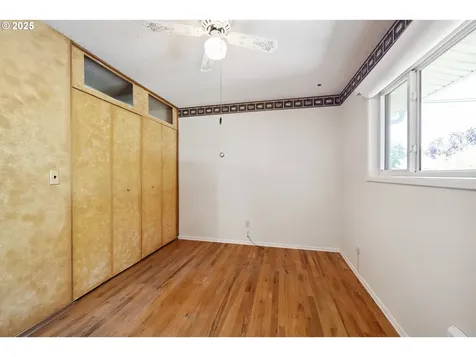22303 SE Morrison Street Gresham OR 97030