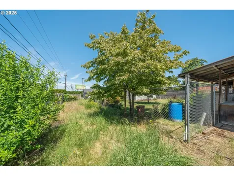 22303 SE Morrison Street Gresham OR 97030