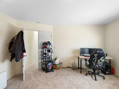 15348 SE Henderson Way Portland OR 97236