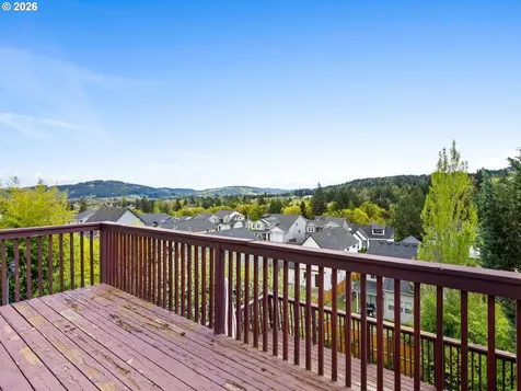 15348 SE Henderson Way Portland OR 97236