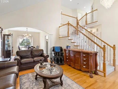 15348 SE Henderson Way Portland OR 97236