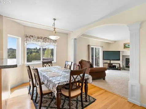15348 SE Henderson Way Portland OR 97236