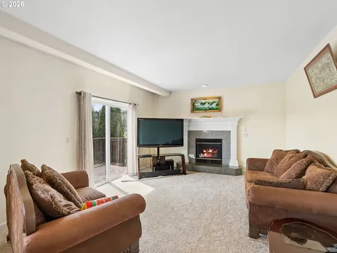 15348 SE Henderson Way Portland OR 97236