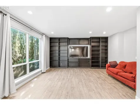 4942 NW 146th Place Portland OR 97229
