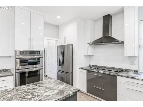 4942 NW 146th Place Portland OR 97229