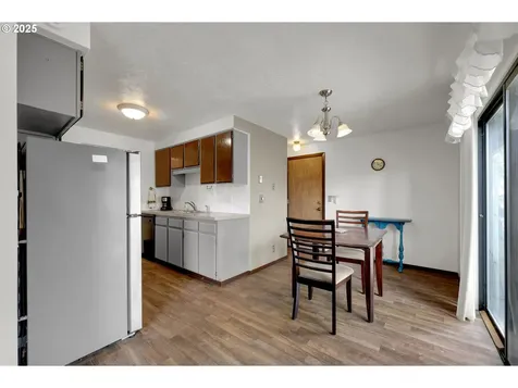710 Janus Street Springfield OR 97477
