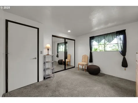 710 Janus Street Springfield OR 97477