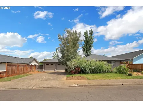 710 Janus Street Springfield OR 97477