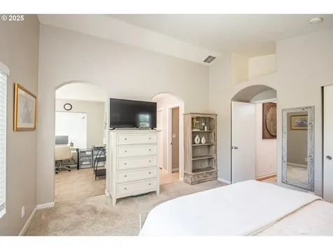 1660 Riley Lane Eugene OR 97402