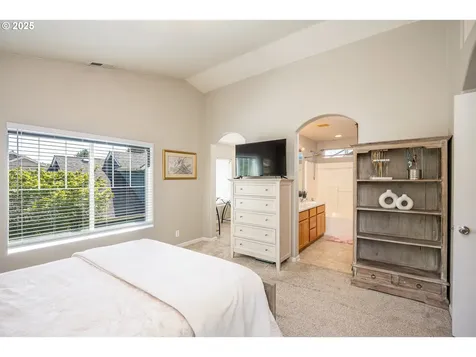 1660 Riley Lane Eugene OR 97402