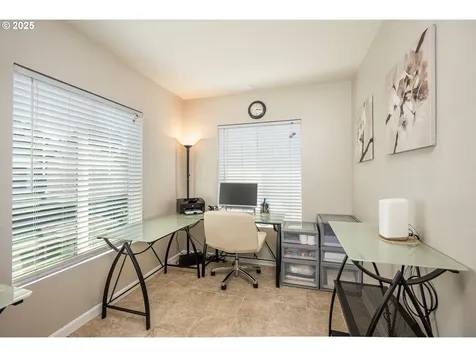 1660 Riley Lane Eugene OR 97402
