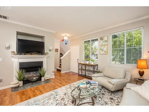 1660 Riley Lane Eugene OR 97402