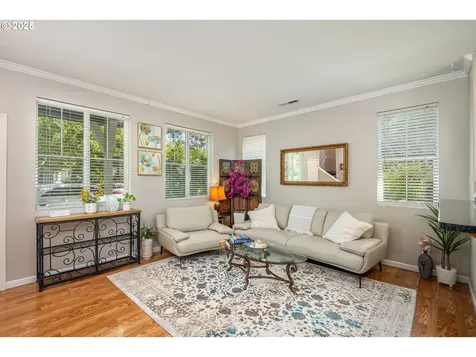 1660 Riley Lane Eugene OR 97402