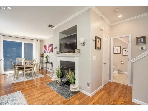 1660 Riley Lane Eugene OR 97402