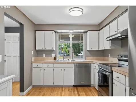 20565 SW Florence Street Beaverton OR 97078