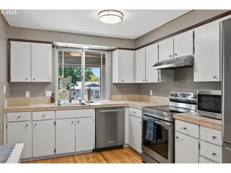 20565 SW Florence Street Beaverton OR 97078