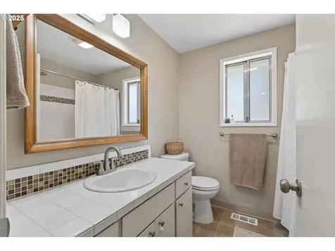 20565 SW Florence Street Beaverton OR 97078