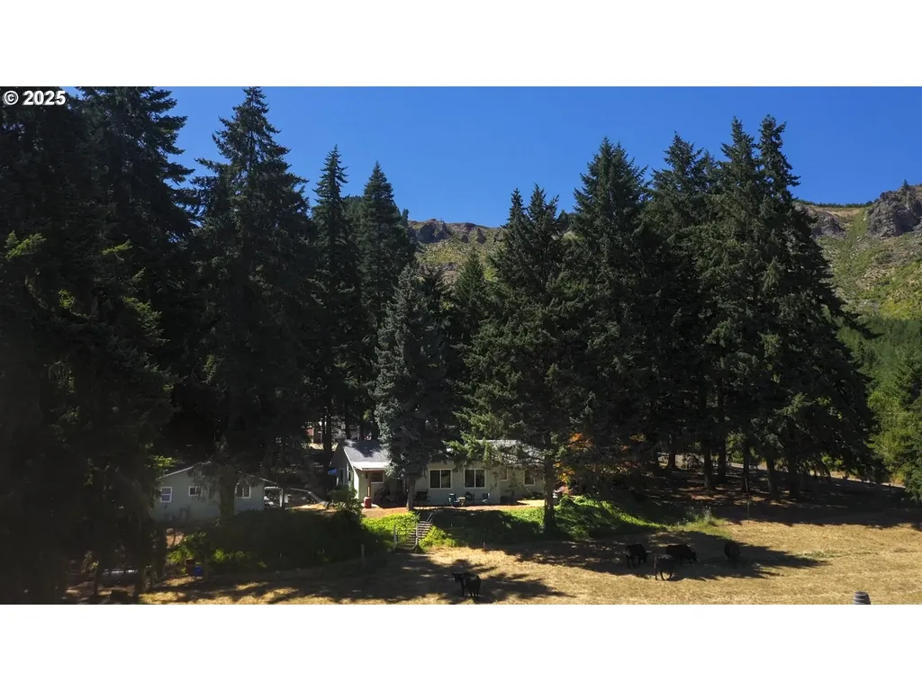 1620 Touchstone Lane Roseburg OR 97471