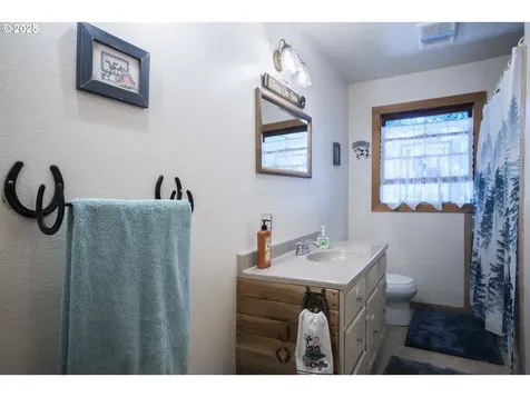 1620 Touchstone Lane Roseburg OR 97471