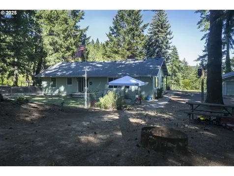 1620 Touchstone Lane Roseburg OR 97471