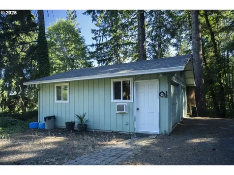 1620 Touchstone Lane Roseburg OR 97471