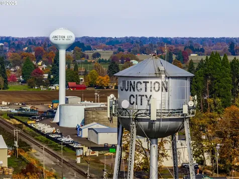 351 Front Street Junction City OR 97448