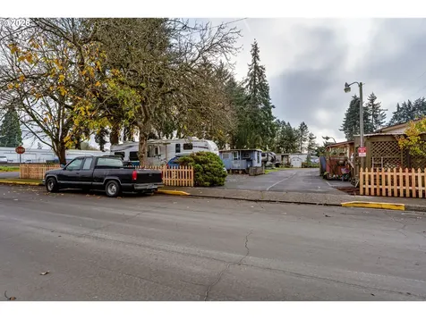 351 Front Street Junction City OR 97448