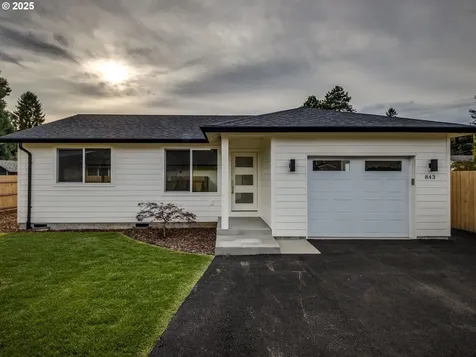 843 SE 147th Avenue Portland OR 97233