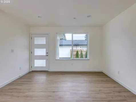 843 SE 147th Avenue Portland OR 97233