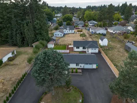 843 SE 147th Avenue Portland OR 97233