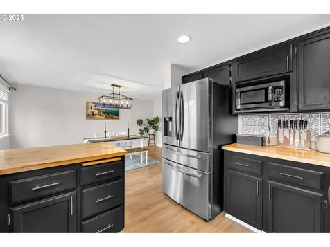 15909 NE 91st Street Vancouver WA 98682