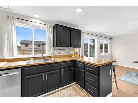 15909 NE 91st Street Vancouver WA 98682