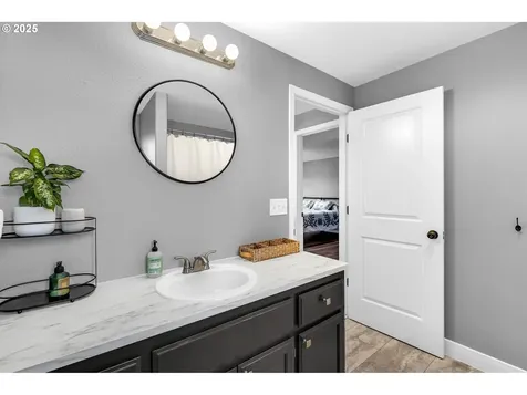 15909 NE 91st Street Vancouver WA 98682