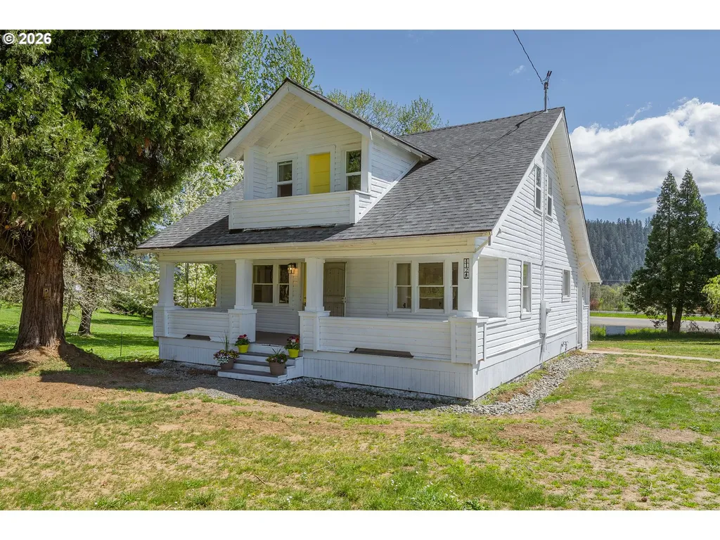 412 Azalea Glen Road Azalea OR 97410