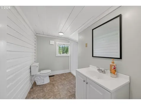 412 Azalea Glen Road Azalea OR 97410