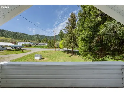 412 Azalea Glen Road Azalea OR 97410