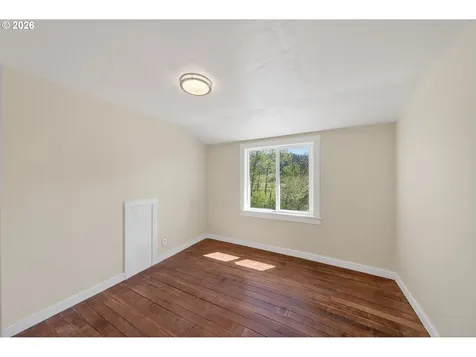 412 Azalea Glen Road Azalea OR 97410