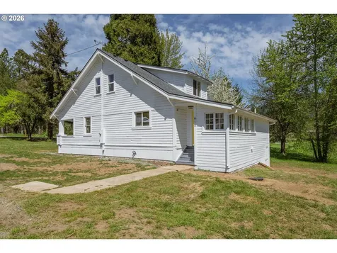 412 Azalea Glen Road Azalea OR 97410
