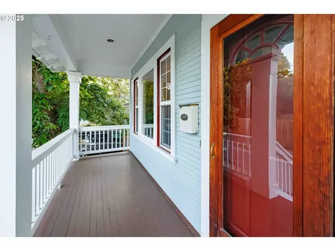 1431 SE Pershing Street Portland OR 97202