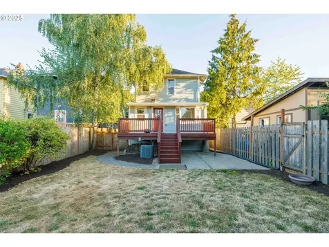 1431 SE Pershing Street Portland OR 97202