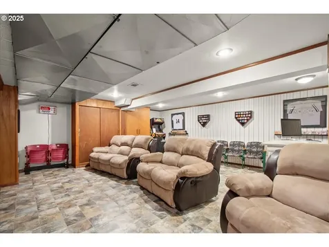 863 N Shepherd Road Washougal WA 98671