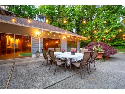 863 N Shepherd Road Washougal WA 98671